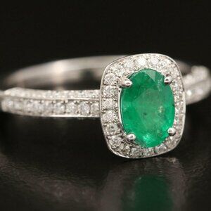 $3950 / NEW / EFFY Emerald & Diamond fancy Ring / 14K Gold